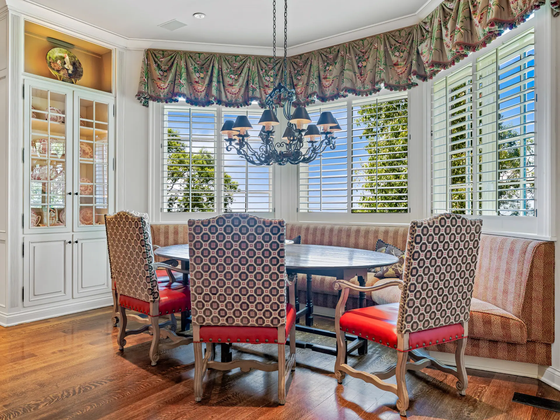 Banquette dining nook in the kitchen